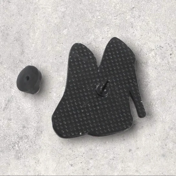 3/$18 NEW Pizza Girl Heels Enamel Pin Brooch - Picture 2 of 3